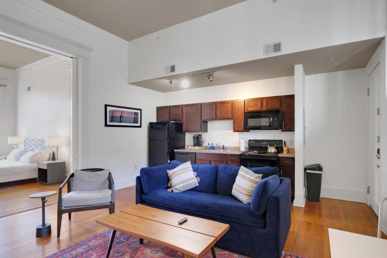 Apartment With King Bed In Downtown Louisville Exterior photo